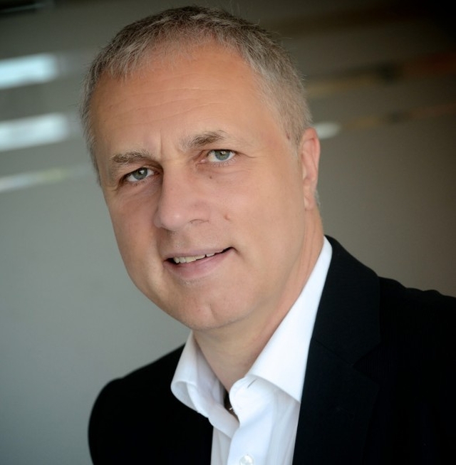 Egy szócserén milliók múltak Éry Gábor, 365 üzleti történet