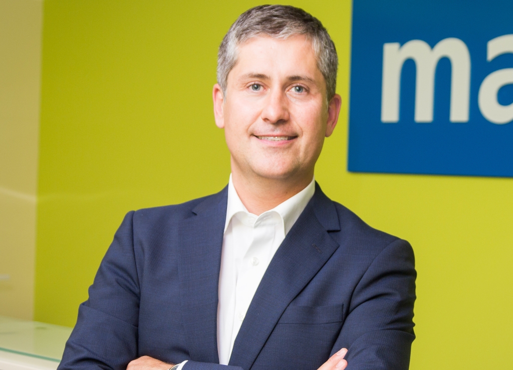 Essősy Zsombor, 365 üzleti történet