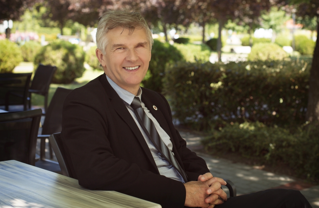 Ferling József, 365 üzleti történet