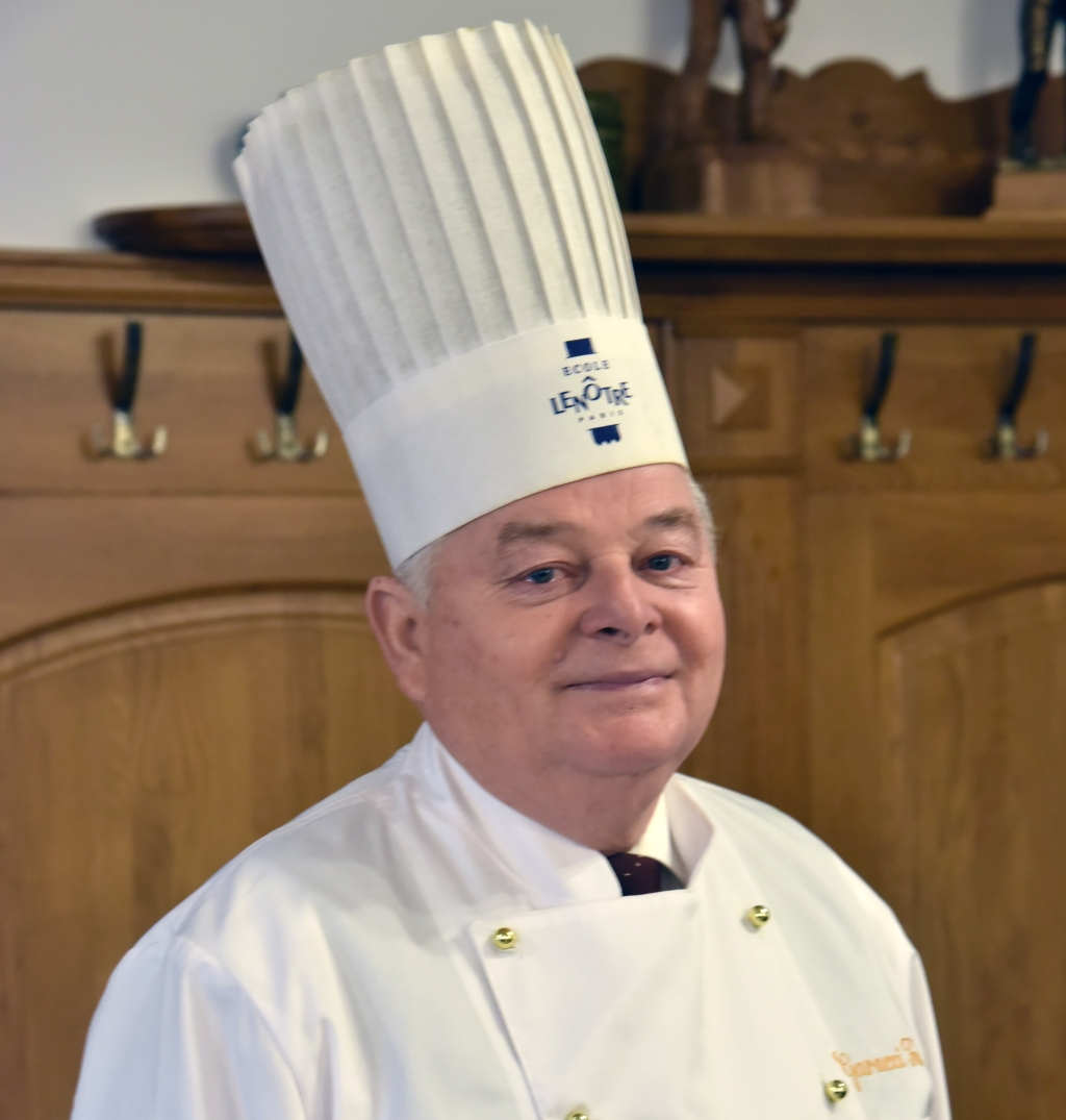 Garaczi János, 365 üzleti történet