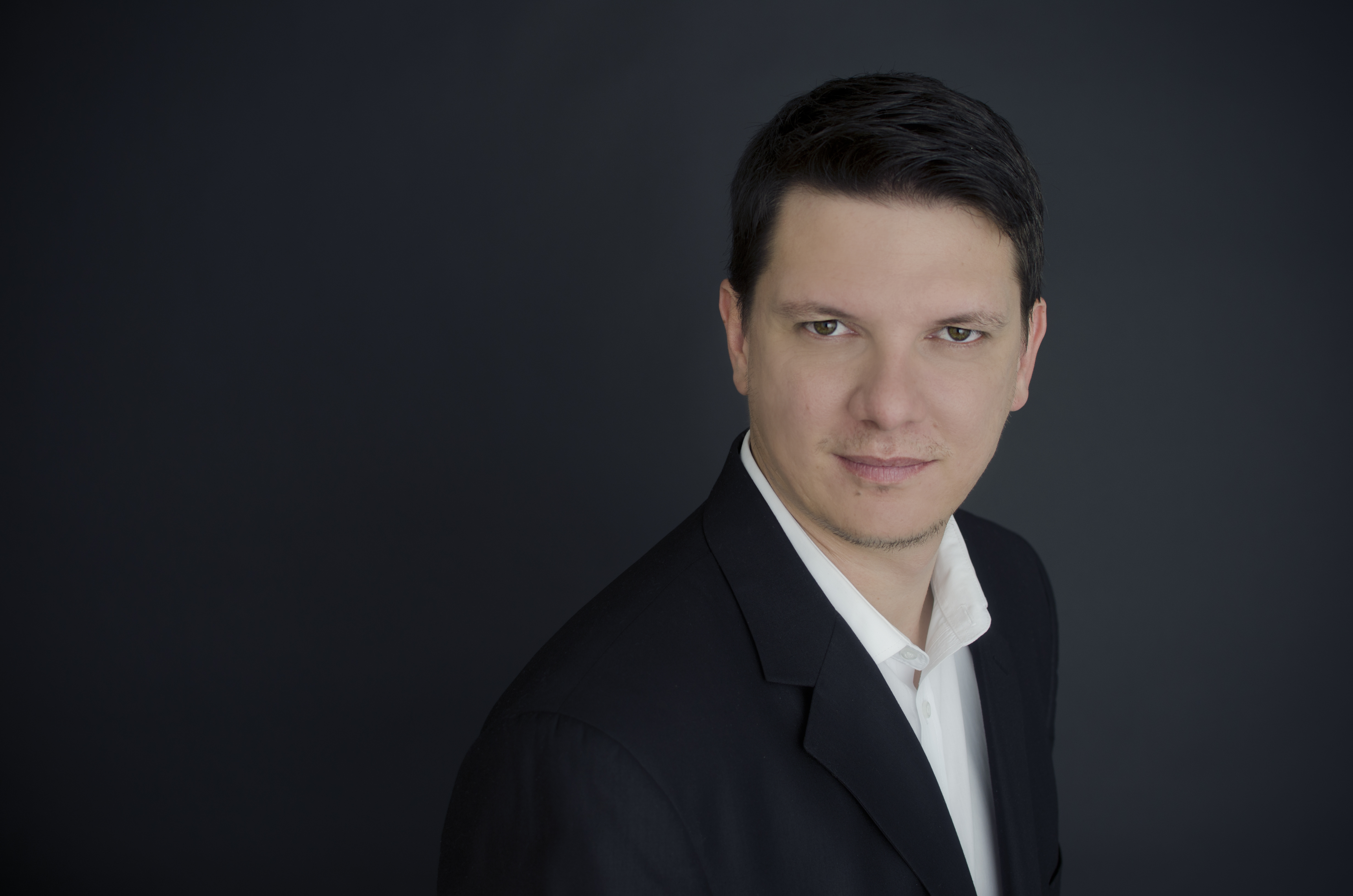 Hartmann István, 365 üzleti történet, Delta