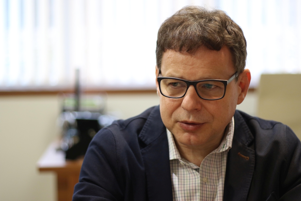 Hoffmann Károly, 365 üzleti történet