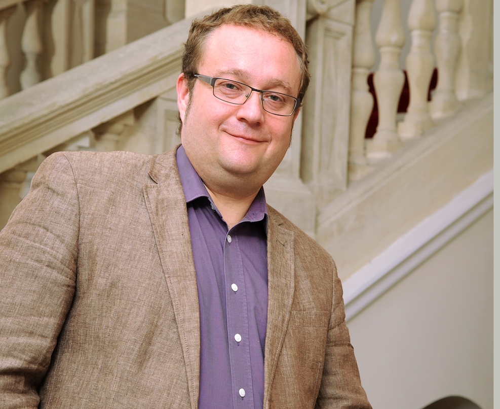 ifj.Chikán Attila, 365 üzleti történet, Alteo