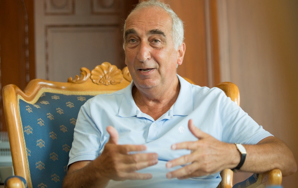 Kepecs Gábor, 365 üzleti történet