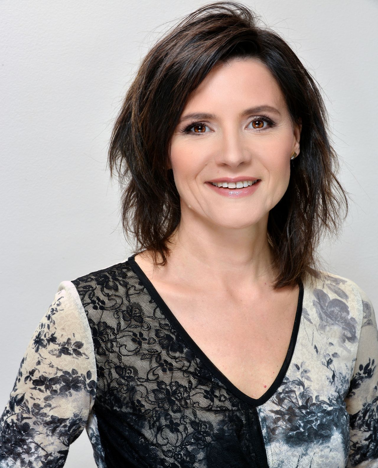 Krizsó Szilvia, 365 üzleti történet