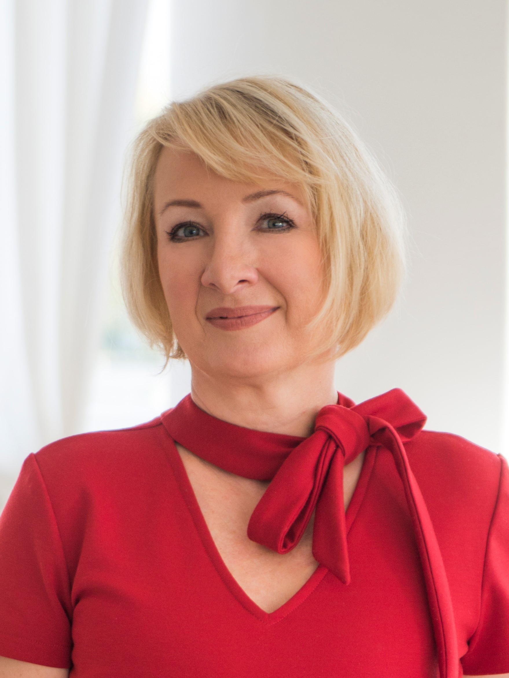 Kuntner Andrea, VGD Hungary, 365 üzleti történet