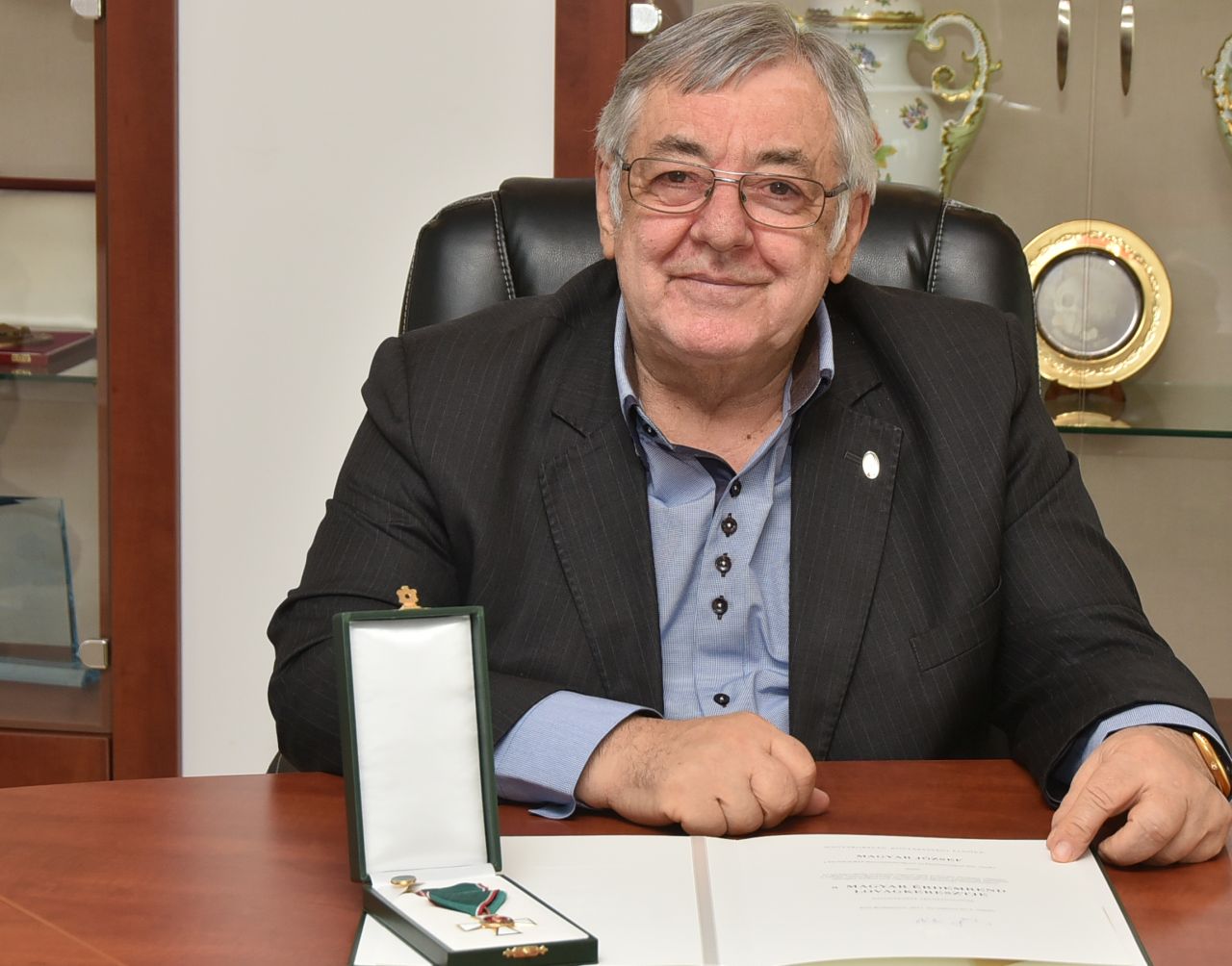 A bizalom ára, avagy baromfi-biznisz uzsorakölcsönből Magyar József, 365 üzleti történet