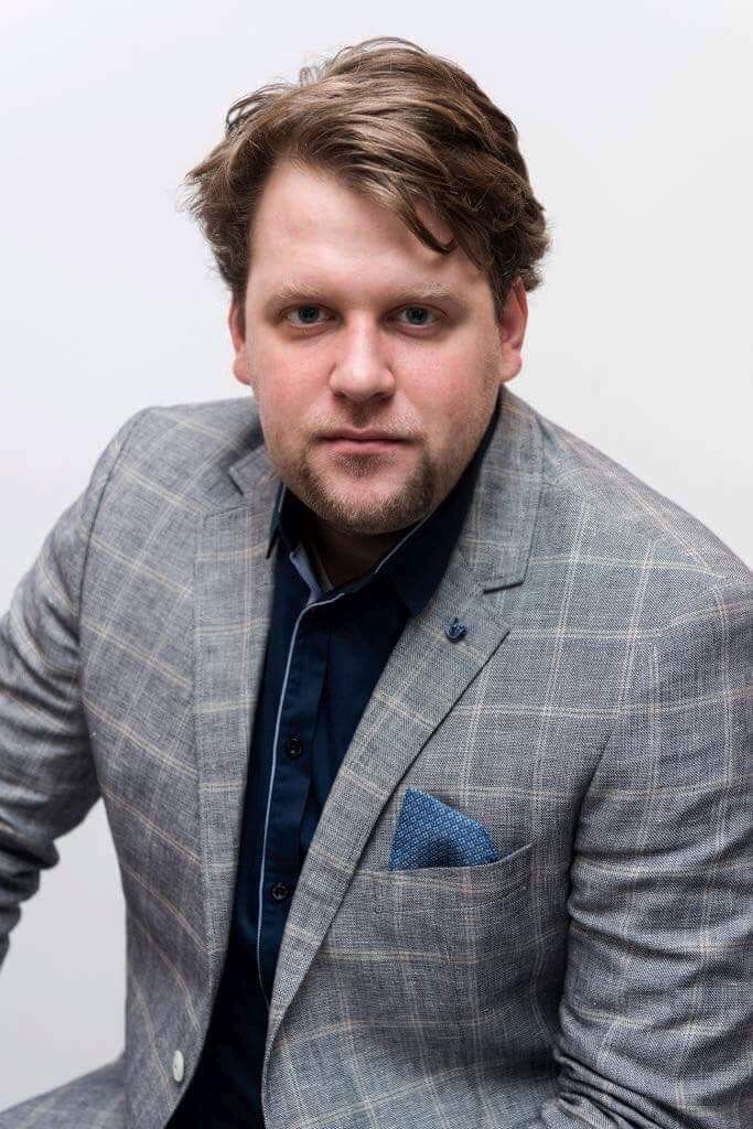 Major Attila Gábor, 365 üzleti történet