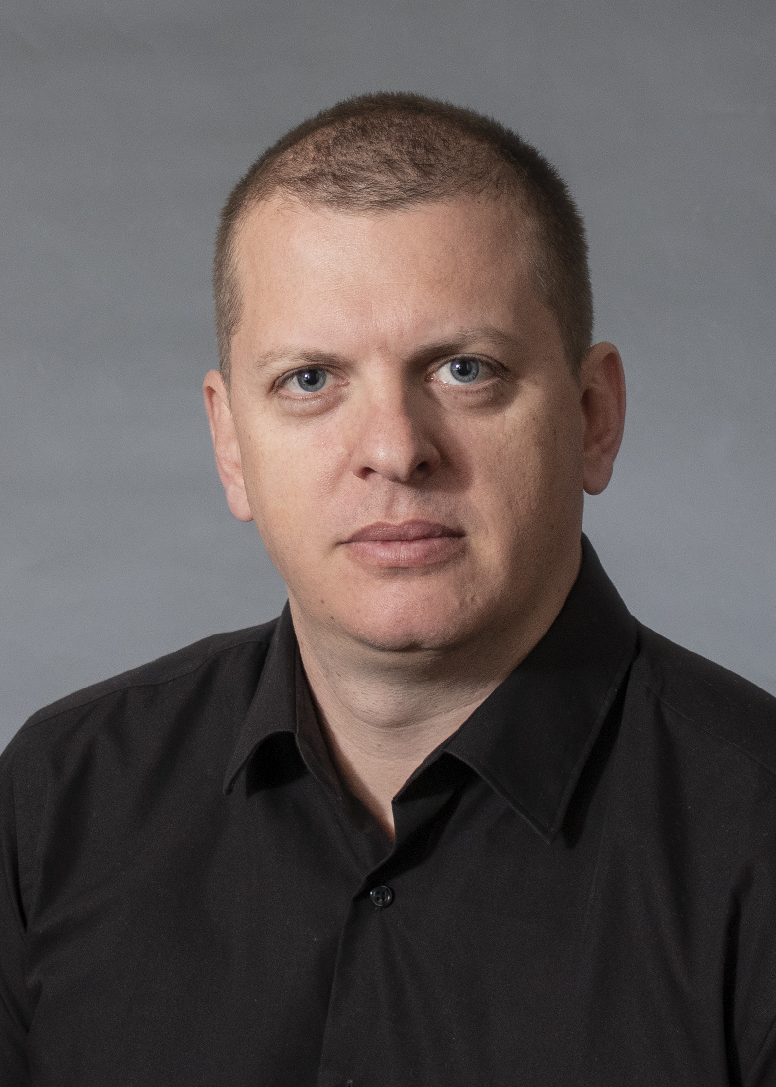 Mischinger Balázs, 365 üzleti történet