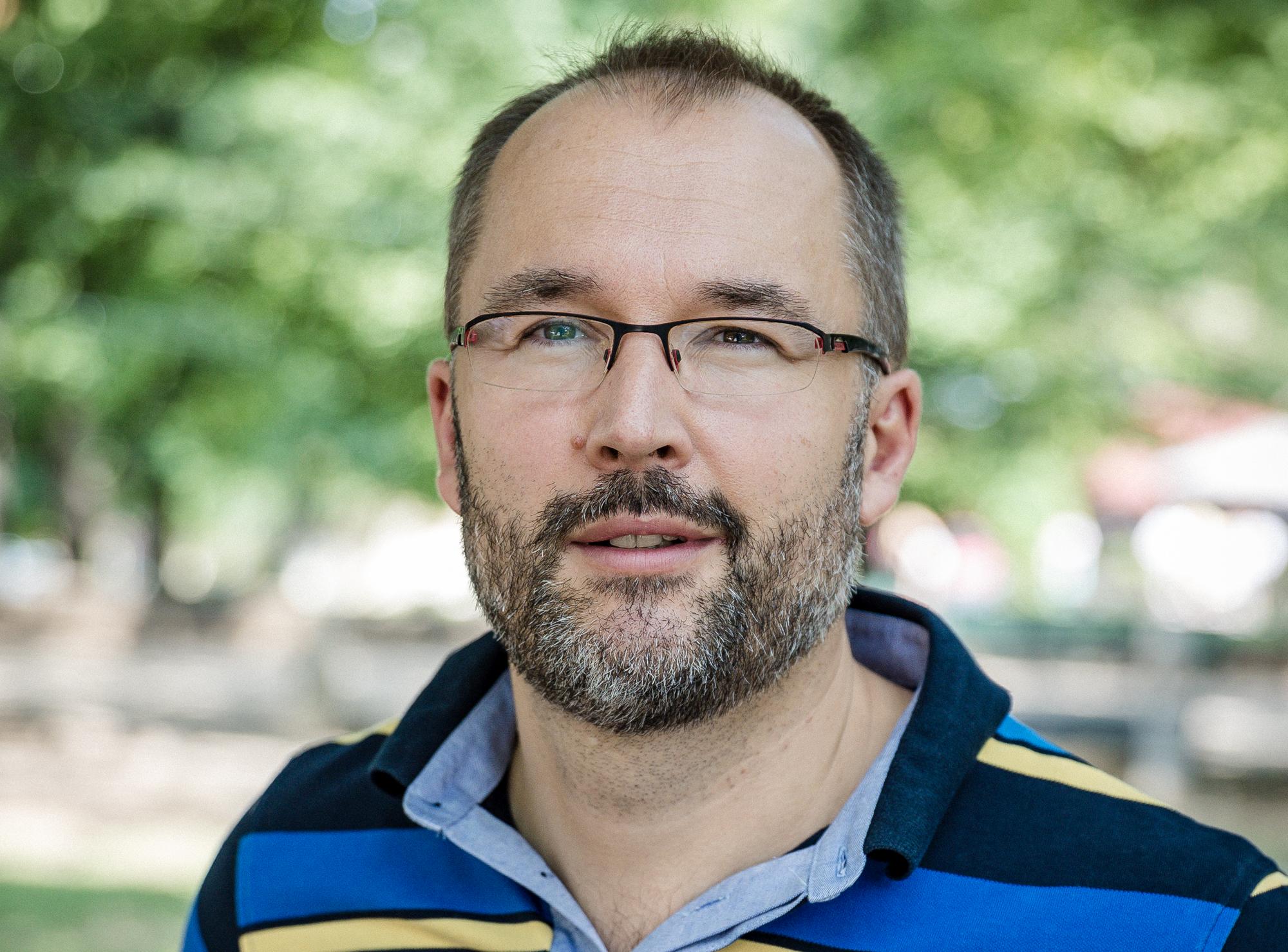 Két gyerek, nagy álmokkal Soltész Gergő, 365 üzleti történet