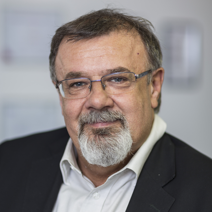 Szabó Lajos,iData,365 üzleti történet, BOOM Magazin