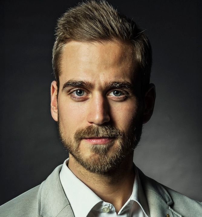  Szesztay Péter, a BP Digital Group Kft. tulajdonos ügyvezetője