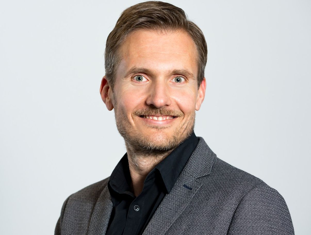 Soha ne mondd, hogy soha – végül neked kell megcsinálni! Szundy Olivér, a Grundfos Magyarország Gyártó Kft. tatabányai gyárigazgatója