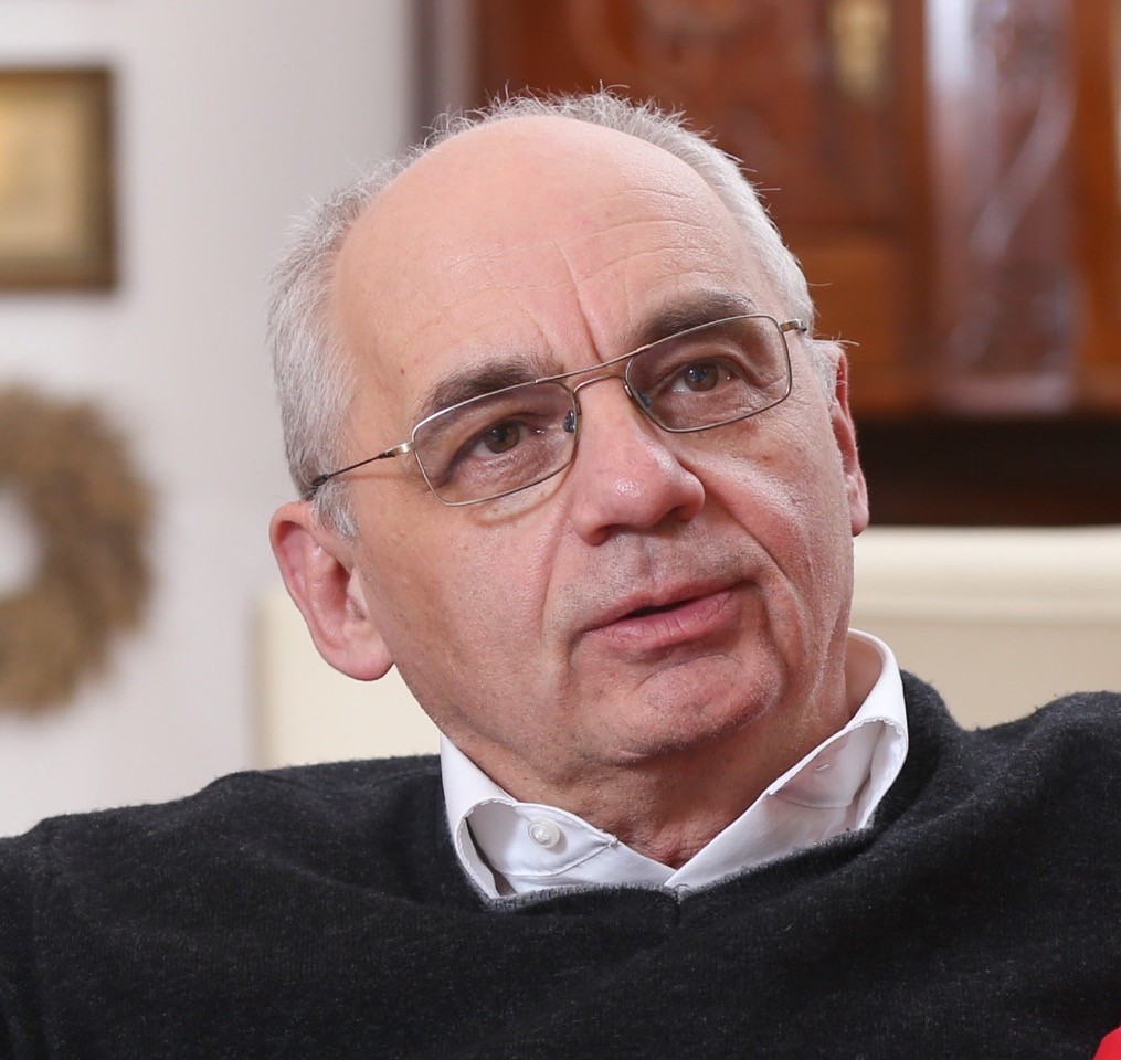 365 üzleti történet,Tomka János