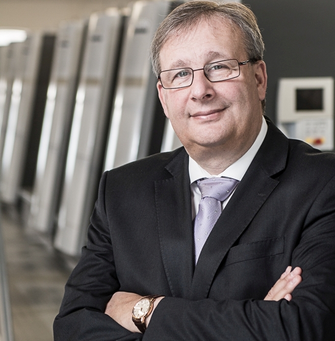 Vértes Gábor, 365 üzleti történet, Pauker Nyomda