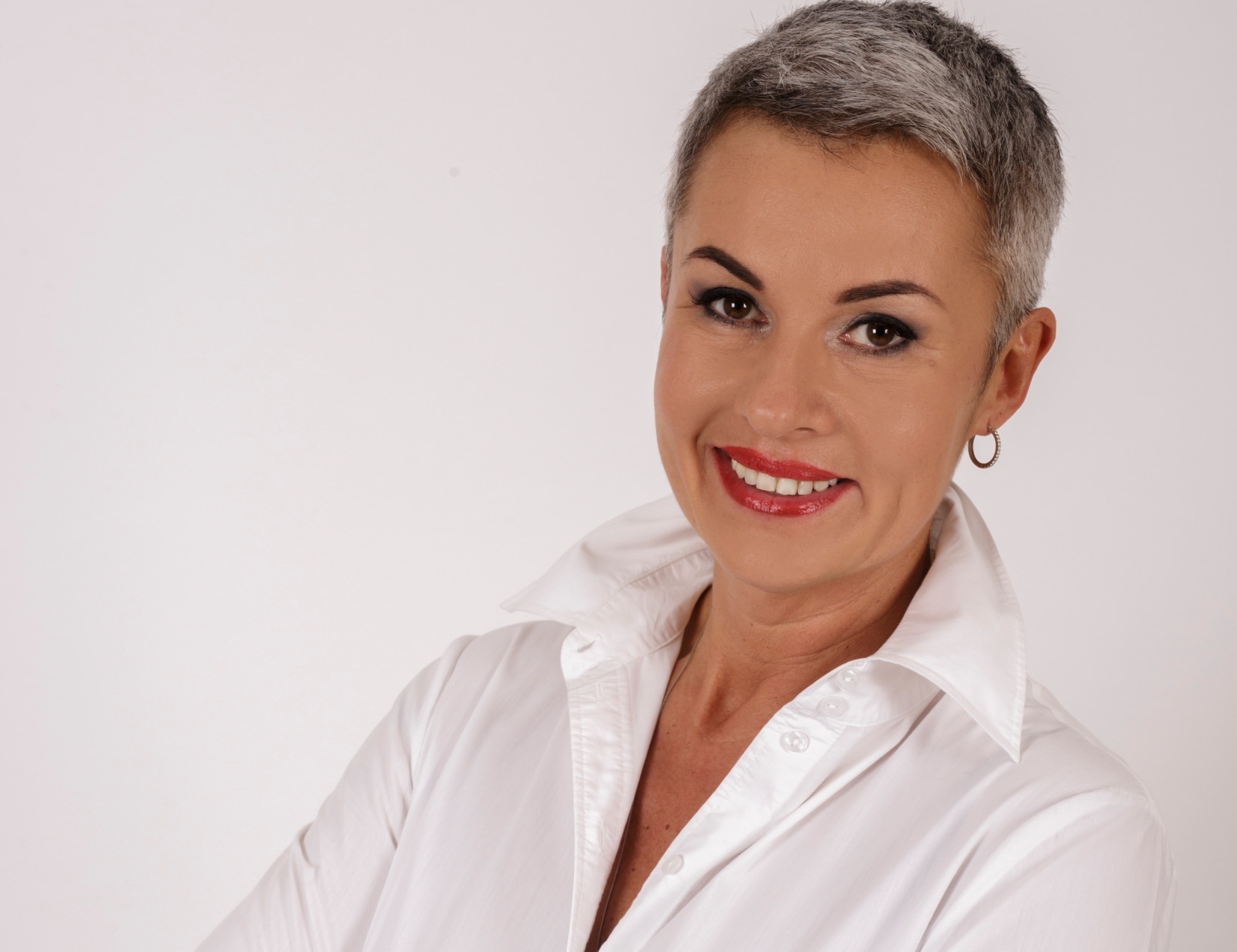 Varga Eszter,  365 üzleti történet