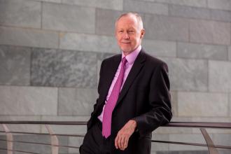 cégvezetés, menedzsment, lojalitás