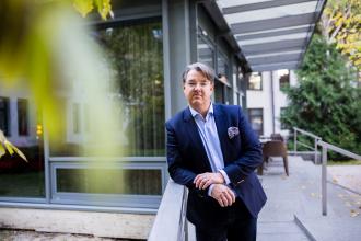 Dara Péter, vezetőfejlesztés