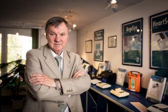 Rendszerváltó üzleti történetek, Dévai Endre