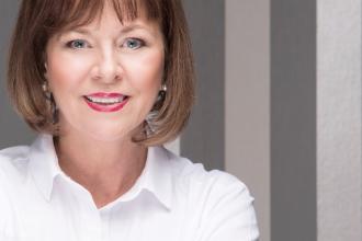 Merkler-Szántó Judit, designer, asztal