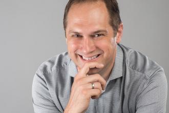 Steigervald Krisztián, Generációk harca