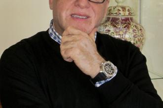 Nem láttam, de megvettem Bachar Najari, az Ungaro Swiss Kft, tulajdonosa, a Zsolnay Porcelánmanufaktúra Zrt. többségi tulajdo