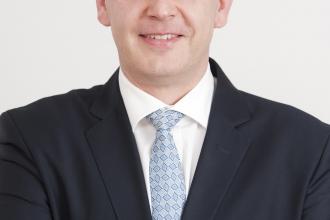 Egy tárgyalás, ahol minden az ellenkezőjére fordult Bíró Attila, 365 üzleti történet, Knorr-Bremse Fékrendszerek