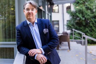 Dara Péter, 365 üzleti történet