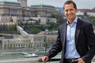 Dienes-Oehm Tivadar, 365 üzleti történet, Dell-EMC Hungary