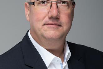 Horváth János, az MVÜK tulajdonos vezérigazgatója, a Vállalható Üzleti Kultúráért nagykövete