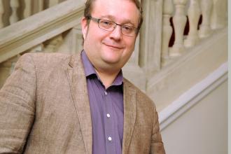 ifj.Chikán Attila, 365 üzleti történet, Alteo