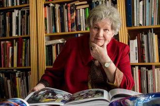 Körmendi Anna, a Körmendi Galéria és a Körmendi-Csák Gyűjtemény alapító tulajdonosa