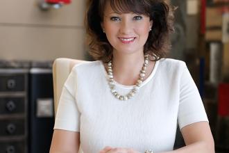 Kósa Erika, 365 üzleti történet 