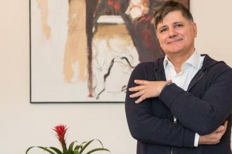 Négy óra a pokolban Lotfi Farbod, 365 üzleti történet