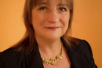 Ön hogyan döntött volna? Mosnier Zsuzsanna, 365 üzleti történet