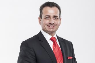 A végtelen felé mutat a nyíl Dr. Simon Attila, a Herendi Porcelánmanufaktúra Zrt. vezérigazgatója