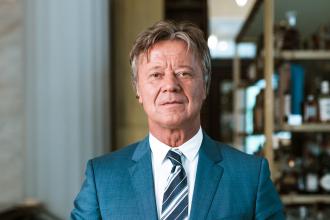 Negyvenesként az iskolapadban Sütő Zoltán,365 üzleti történet,élethosszig tanulás