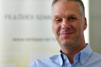 Székely Balázs: Újabb nehéz másfél év vár ránk, de ezen a buktatón is átjutunk Székely Balázs, Rentasystem,365 üzleti történet, BOOM Magazin