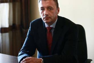 A menekülési útvonal a másik irányban van Dr. Székely Zsolt, a Révész Holding vezérigazgatója