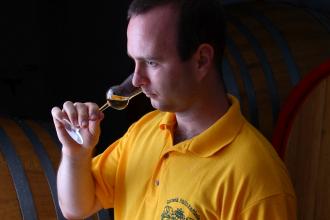 Pálinkafőzde, időkapszulában Pálinkafőzde, Szicsek János, 365 üzleti történet, BOOM Magazin