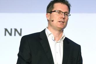 Nem csillagrombolót kezdtünk építeni Sztanó Imre, NN, 365 üzleti történet 2.