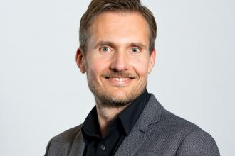 Soha ne mondd, hogy soha – végül neked kell megcsinálni! Szundy Olivér, a Grundfos Magyarország Gyártó Kft. tatabányai gyárigazgatója