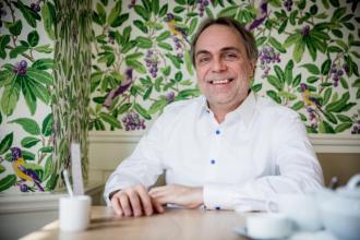 Takács János,országváltás